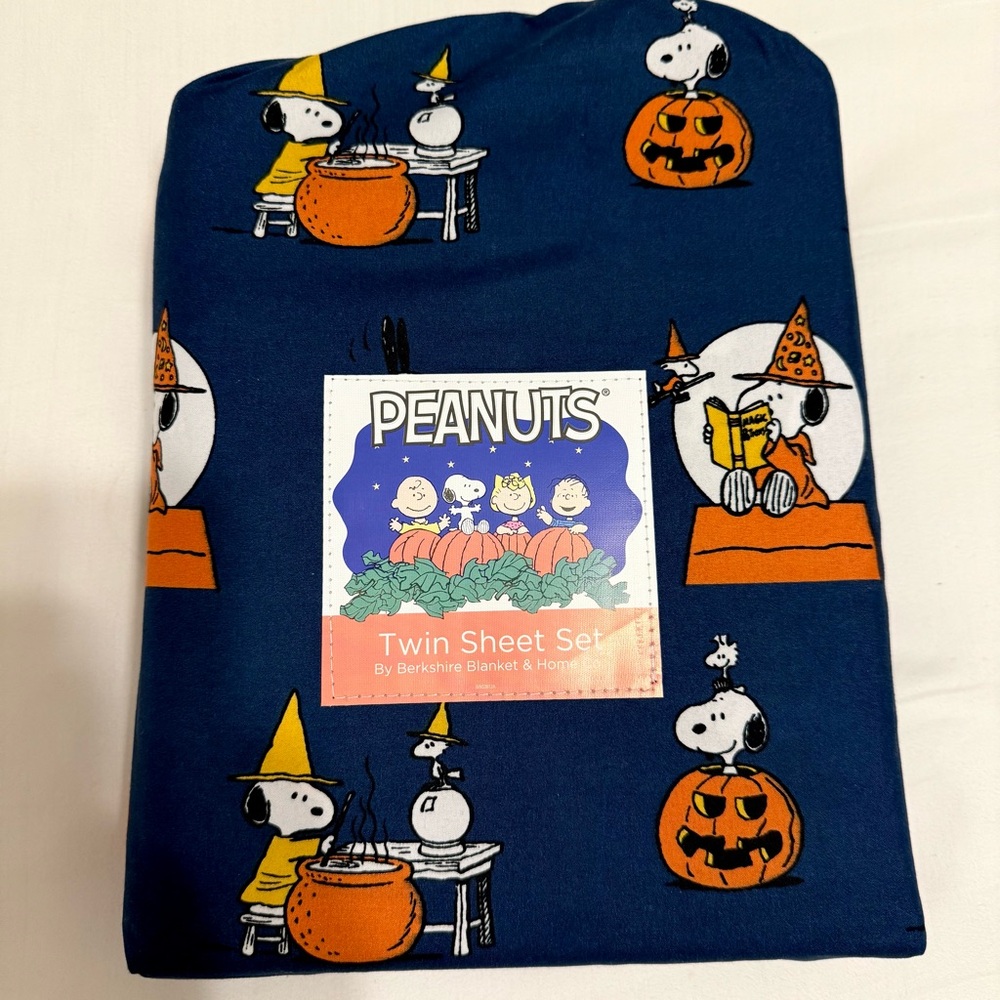 Peanuts Snoopy Halloween Twin Sheet Set Dark Blue Fall Jack O Lanterns Pumpkins